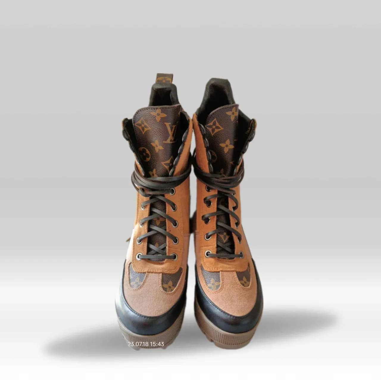 Botki jak Louis Vuitton - stylowe alternatywy w przystępnych cenach