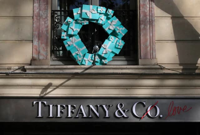 Louis vuitton kupuje tiffany i co: co oznacza ta wielka akwizycja?
