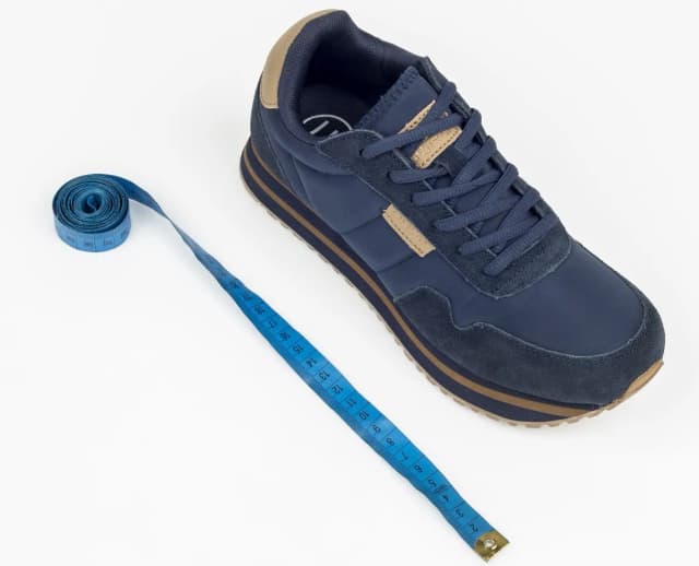 Jakie rozmiary butów odpowiadają wkładkom 28 cm? Sprawdź teraz!